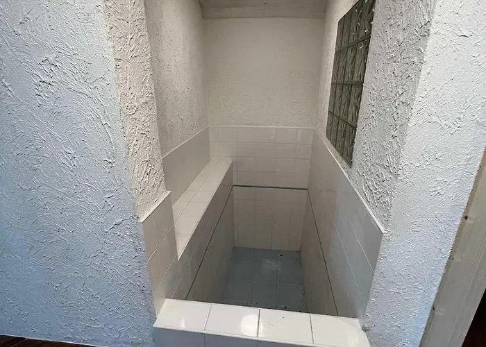 Dom wakacyjny Suur Ja Hubane Maja, Saaremaal Saarekula