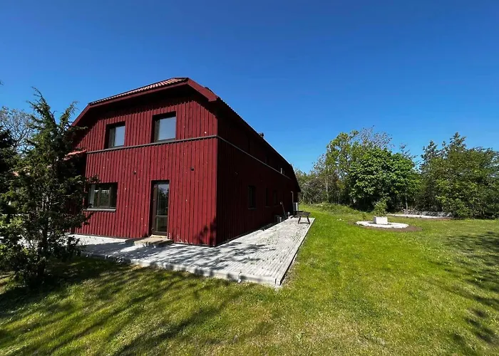 Dom wakacyjny Suur Ja Hubane Maja, Saaremaal Saarekula